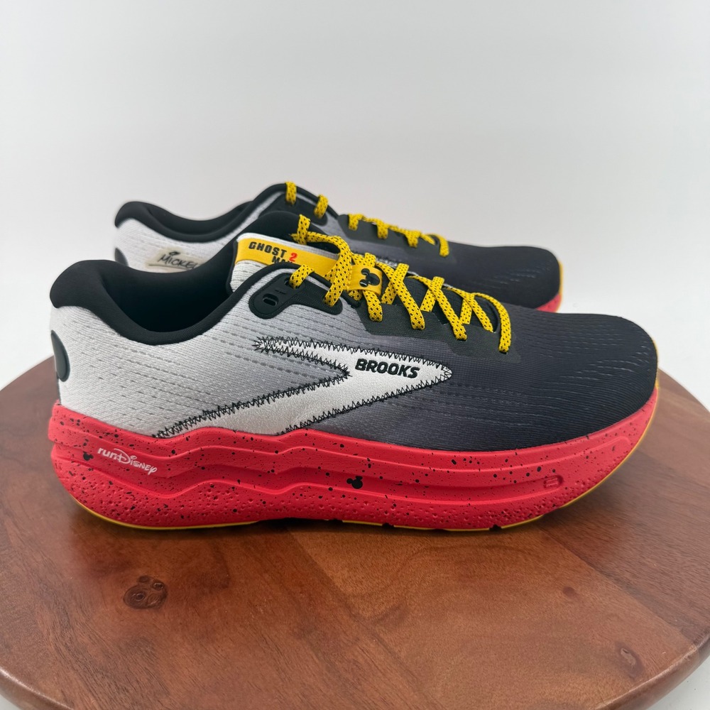 Brooks Ghost Max 2 Disney Mickey Mouse Red Black White Men 11.5 Wide (2E) NIB